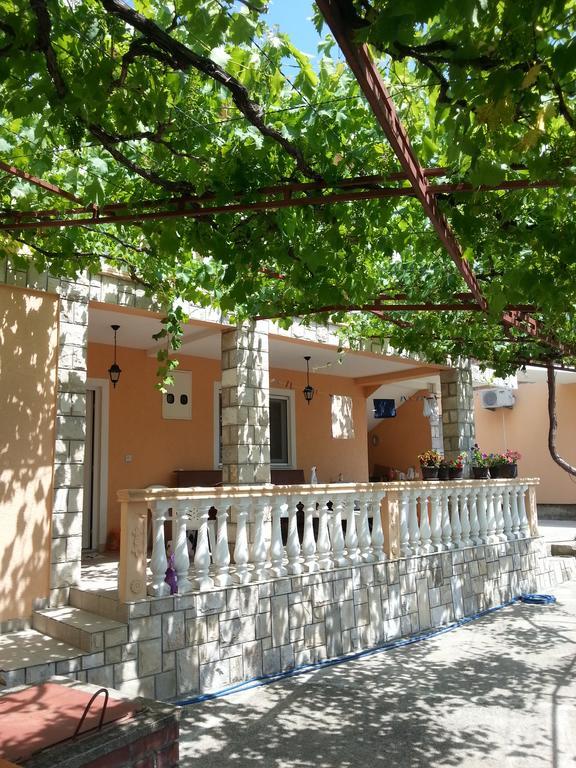 Djonovic Apartments Bar Ngoại thất bức ảnh